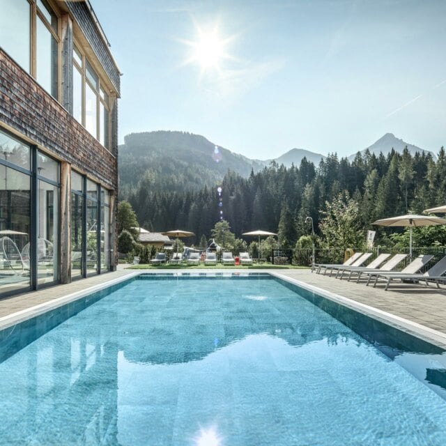 hotel,wasserrutsche,schwimmbad,tirol